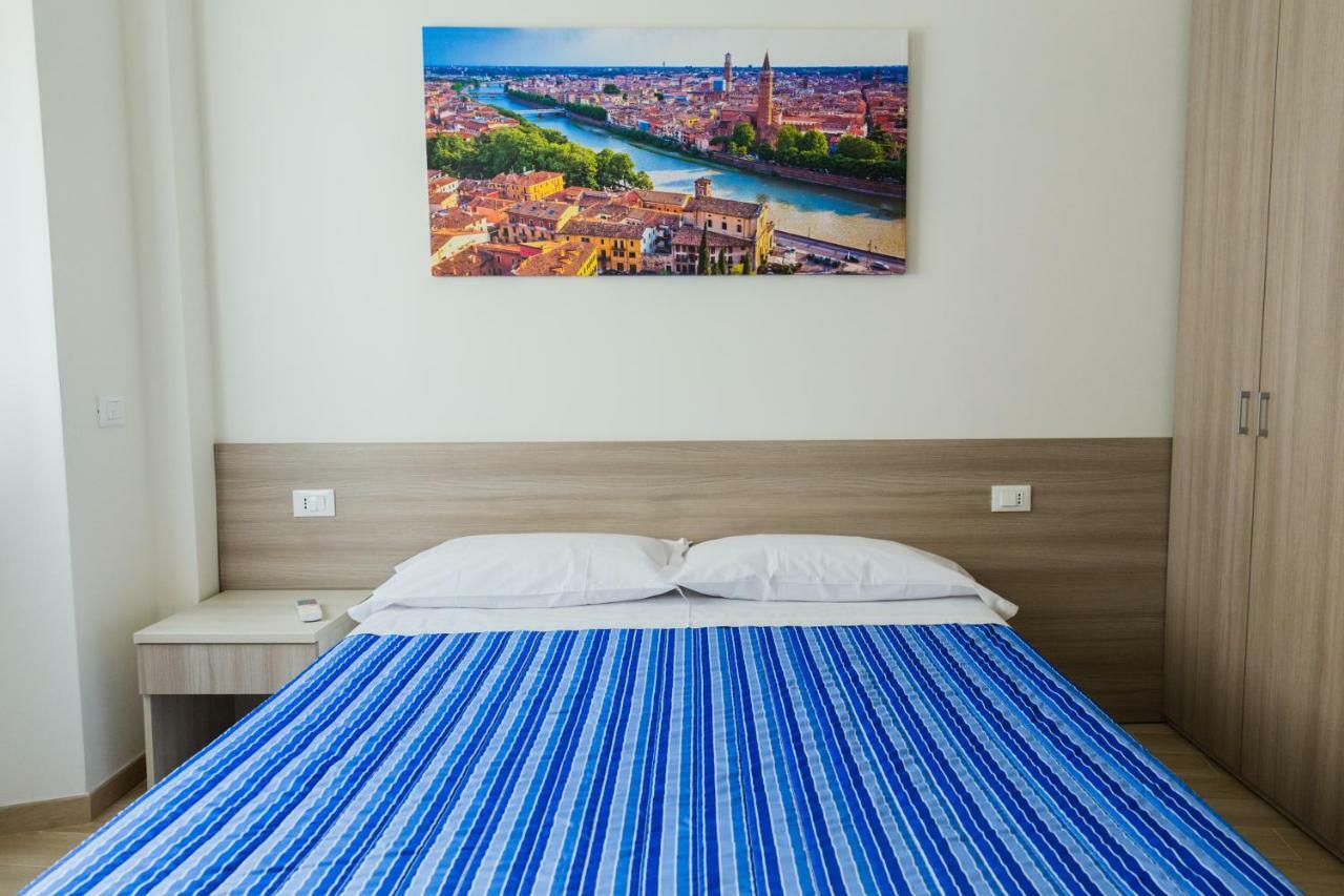 Family Apartment London Verona Exterior foto